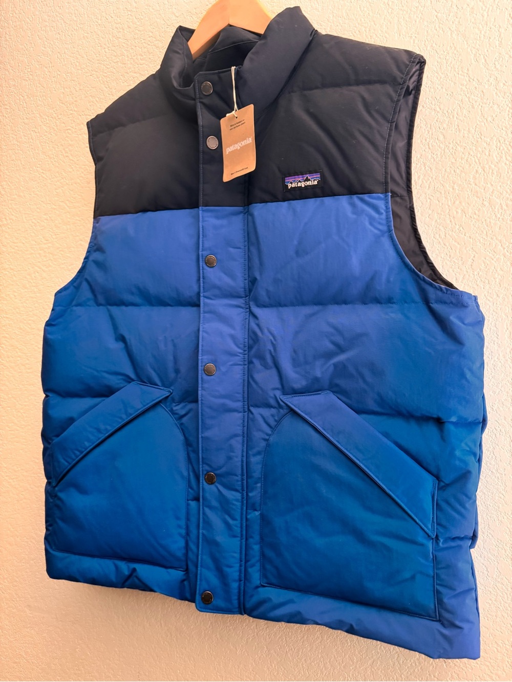 Patagonia Blue and Black Quilted Puffer Vest